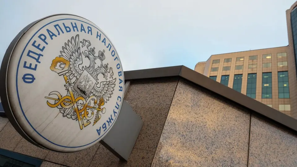 В первом квартале 2026 года налоговые поступления от малого бизнеса и самозанятых на специальных режимах в России значительно сократились на фоне повышения налоговой нагрузки и отмены льгот, что усугубило дефицит федерального бюджета.