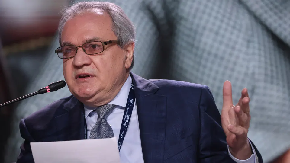 Валерий Фадеев заявил, что россияне, пользующиеся VPN, обращаются к «точке зрения врага», охарактеризовал это как пропаганду, высказался о госмессенджере Max и признал оправданными отключения мобильного интернета в условиях войны. По сообщениям источников, за ограничениями в сети стоит подразделение ФСБ.