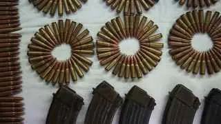 Еврокомиссия предлагает заложить в бюджет ЕС на 2028–2034 годы минимум 131 млрд евро на оборону, что в десять раз больше нынешнего уровня, и настаивает на наращивании военного производства, чтобы обогнать Россию и сократить зависимость от США.