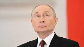 Президент Владимир Путин сравнил нынешнюю ситуацию с годами Великой Отечественной войны, призвал общество к сплочению вокруг фронта и заявил о продолжении создания «зоны безопасности» у границы с Украиной и достижении целей СВО на фоне подготовок к новой волне мобилизации.