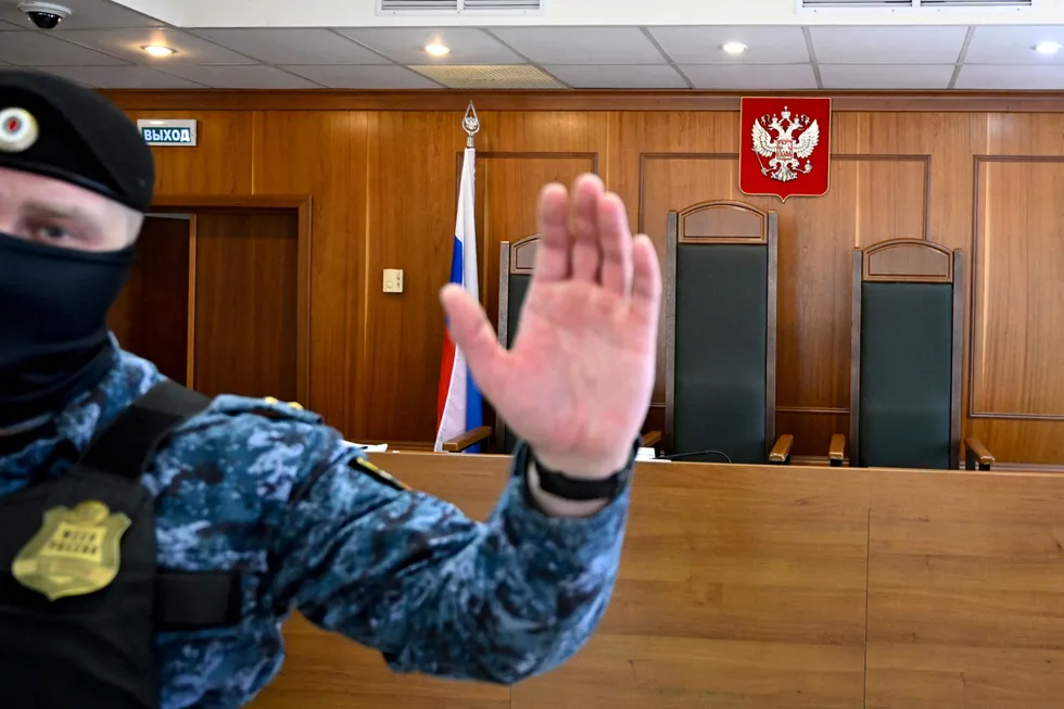 В конце апреля из открытого доступа исчезла статистика Судебного департамента с данными о судимости с 2005 года. Это лишает исследователей и общественности важного инструмента для мониторинга репрессий, военных призывов и изменений в практике судов.