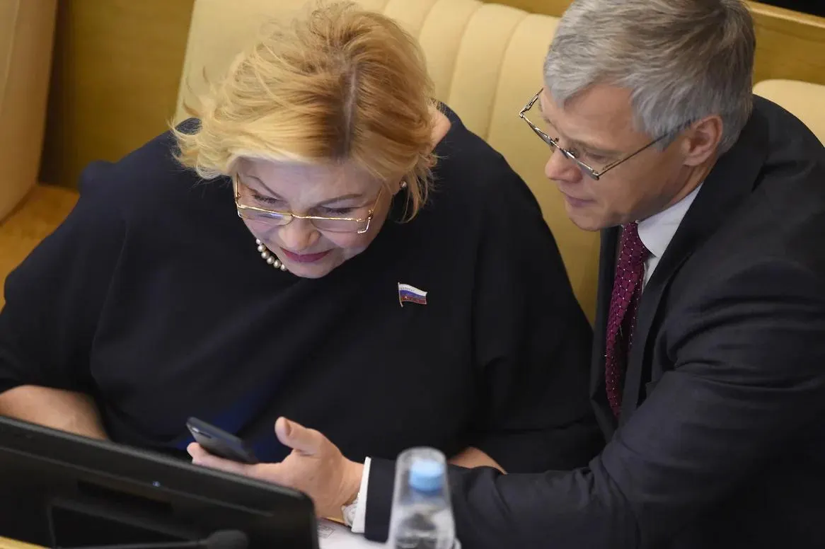 Два депутата проголосовали против обращения по удару в Старобельске — спикер назвал это «техническим сбоем» и потребовал проверить результаты. Вместо спокойного расследования議парламент превратил ситуацию в политическое выступление с обвинениями и угрозами.
