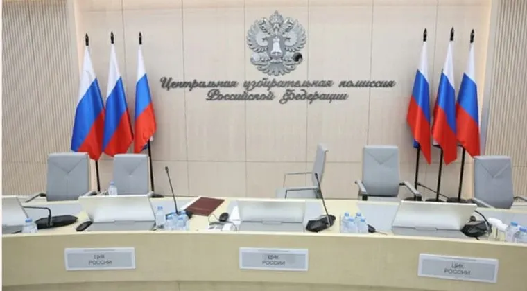 Инженер Виктор Толстогузов утверждает, что в ходе дистанционного электронного голосования 10 сентября 2023 года на портале ДЭГ были подменены отчёты по 494 протоколам. ЦИК просит отклонить иск; Верховный суд рассмотрит дело 4 июня.