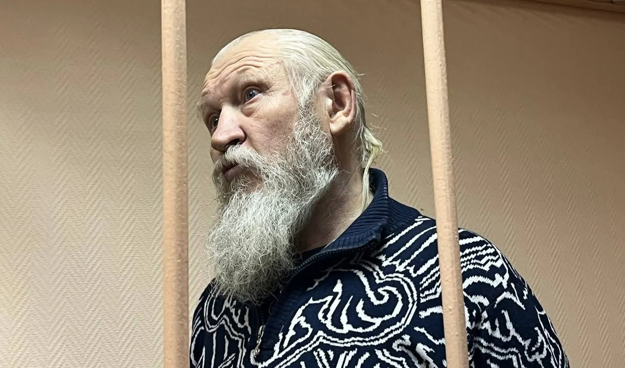 Бывший депутат Госдумы и фигурант громкого дела об убийстве Галины Старовойтовой включён в реестр экстремистов и террористов; в 2015 году он был приговорён к 17 годам лишения свободы.