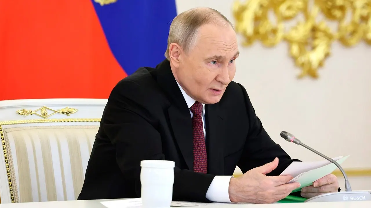 По паритету покупательной способности экономика РФ занимает 4-е место в мире и лидирует в Европе, заявил президент.