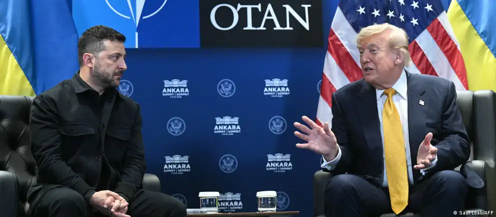 На встрече в Анкаре президент США заявил, что Штаты передадут Киеву право производить ракеты для ЗРК Patriot и обучат украинских специалистов; также он сообщил о планах созвониться с Путиным. Ранее в Киеве отмечали острую нехватку ракет‑перехватчиков.