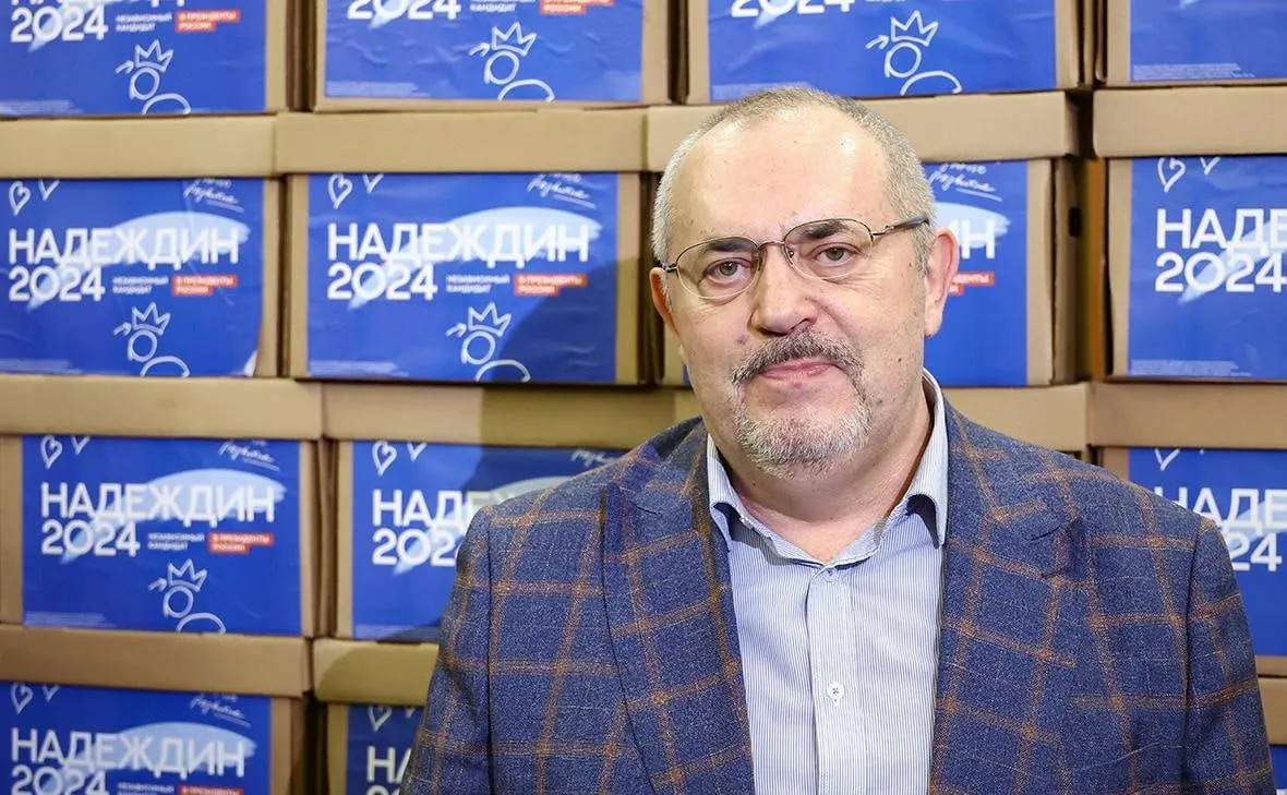 Политик заявил, что административные и юридические преследования лишают его возможности легально продолжать политическую деятельность и баллотироваться, поэтому он сворачивает кампанию.