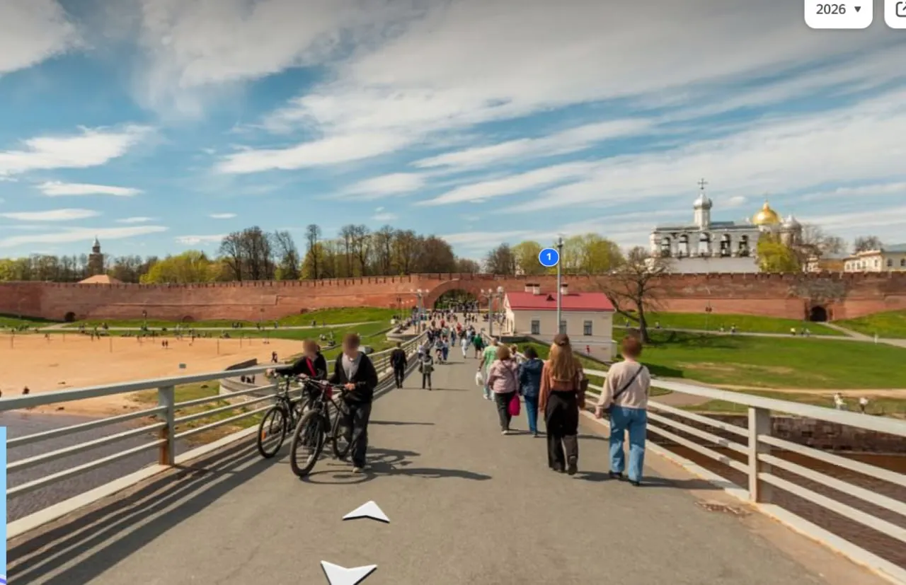 В Великом Новгороде появились обновлённые панорамные снимки улиц за 2026 год — можно просмотреть кадры и поискать знакомых.