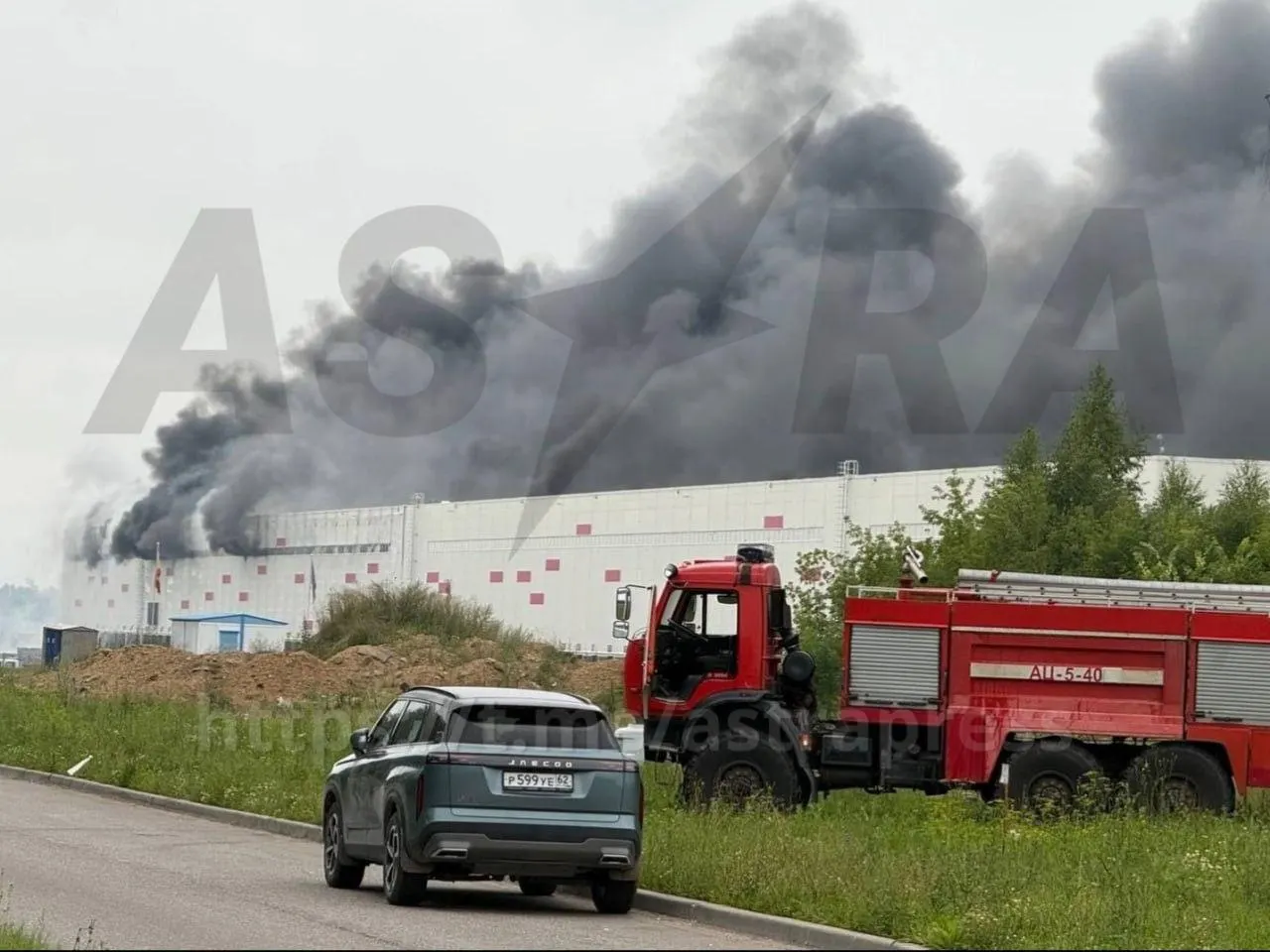 Шесть человек пострадали после атаки беспилотников в Рязанской области. Также сообщают о погибшей и пострадавших в Таганроге, задержаниях на переправе в Иркутской области и кадровых изменениях в издательстве.