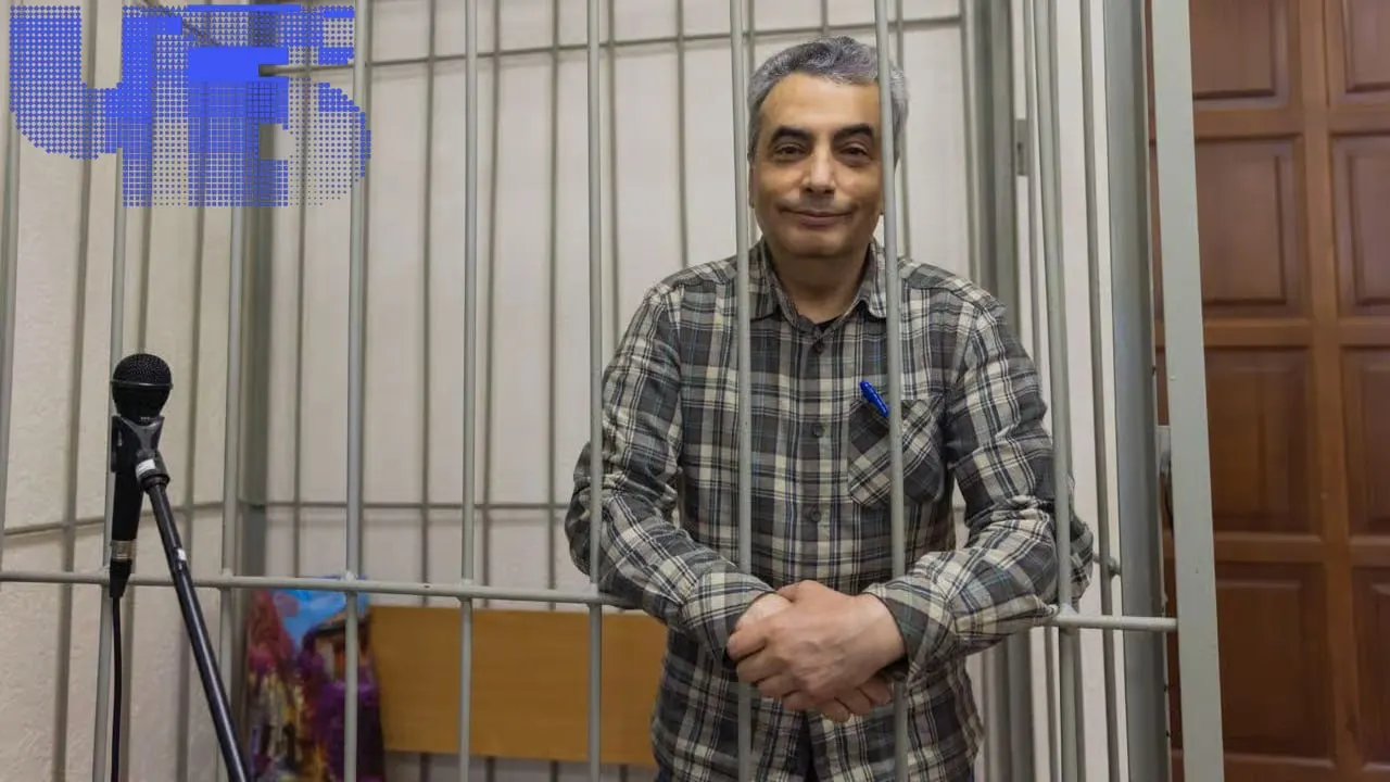 Сегодня Псковский городской суд огласит приговор заместителю председателя партии «Яблоко» Льву Шлосбергу; обвинение требует 12 лет и 1 месяц лишения свободы.