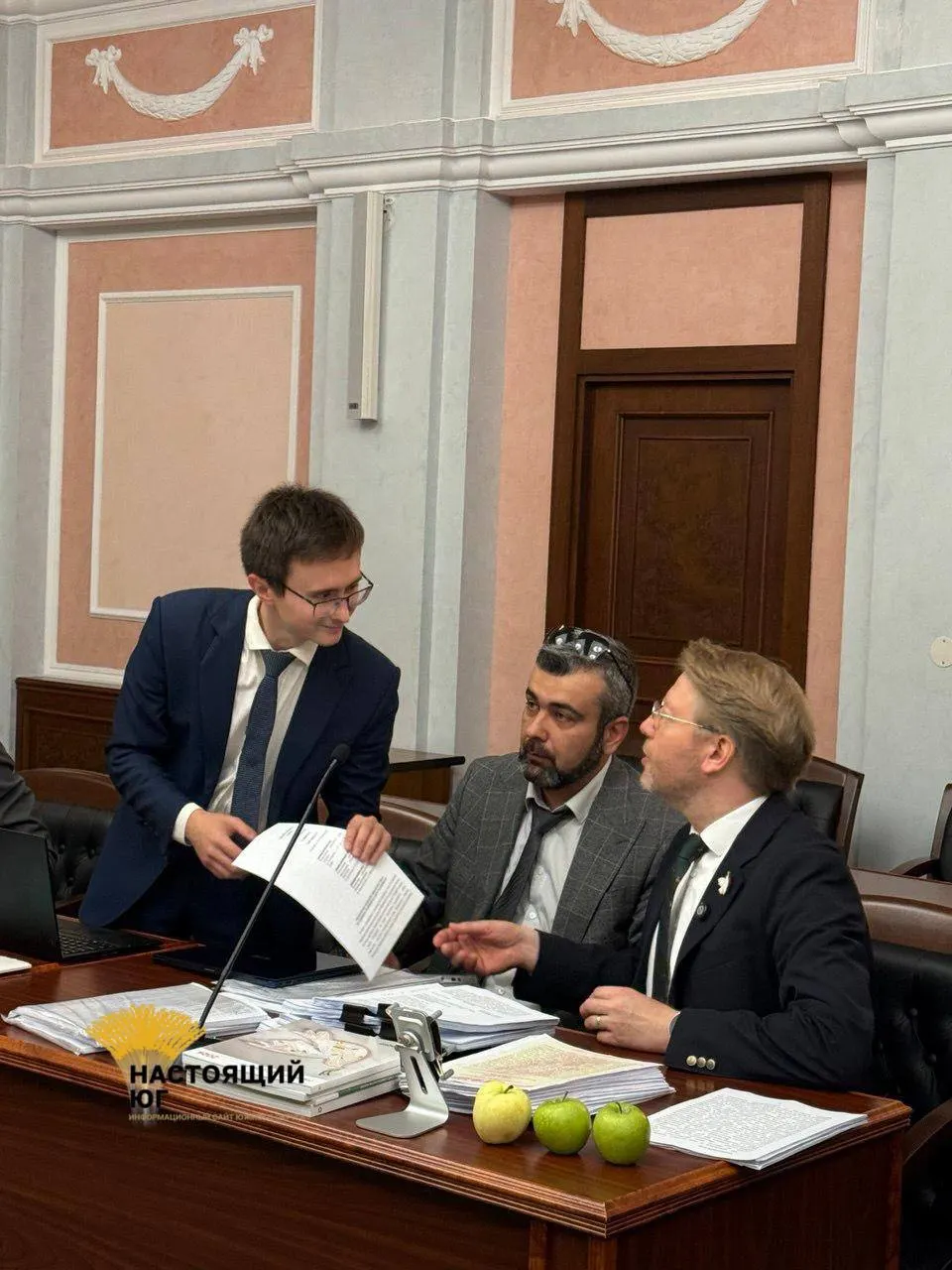 На слушаниях Верховного суда представитель ЦИК заявил о нарушениях в предвыборной агитации и авторских правах, включая спорную цитату и условия соглашения с OpenAI.