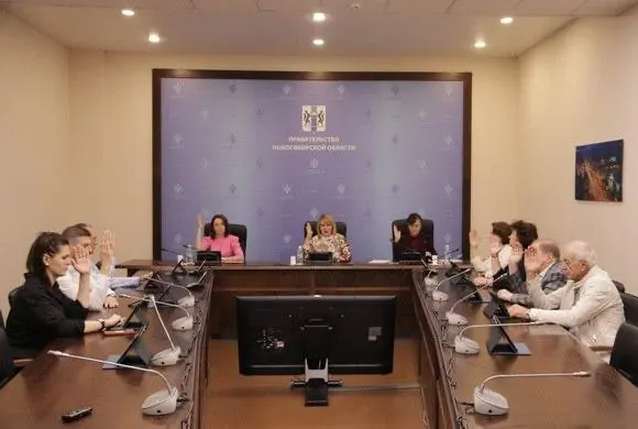 За десять дней до дня голосования регионы публикуют заметки о подготовке к выборам, обсуждают дистанционное голосование и региональные кампании, фиксируя столкновения вокруг кандидатов.
