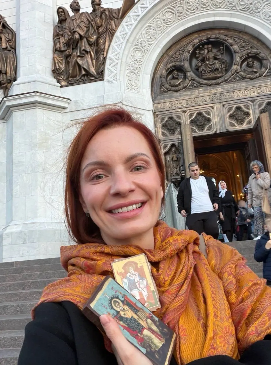 Активистка движения за защиту прав женщин получила депутатский мандат по федеральному списку. Выдвижение сопровождалось протестами и петициями, но регистрация была сохранена.