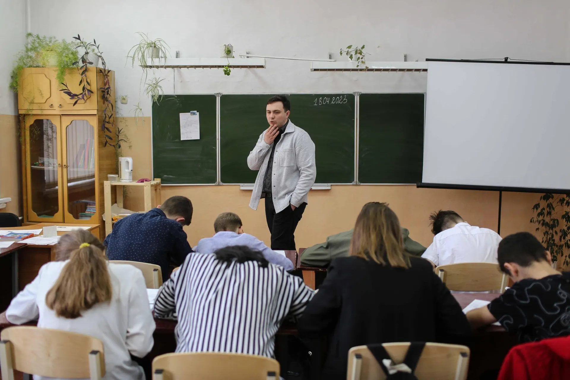 Минпросвещения добавило в учебную программу дополнительный час истории.