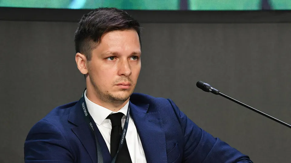Экономика сталкивается с ростом роли государства: госрасходы достигают примерно 39% ВВП, а налоговые изменения влияют на бюджет и инвестиции.