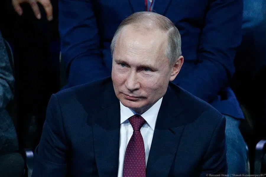 Во всех регионах будет сформирована система независимой оценки гражданами качества и условий оказания услуг социальной сферы с использованием портала Госуслуги; сведения об оказании услуг передаются на единый портал; доклад о ходе выполнения поручения — до 1 февраля 2027 года.